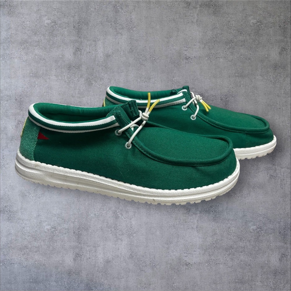 Hey Dude Wally Fairway Pine Green Mens 8 Loafers Casual Slip On Comfort Shoes